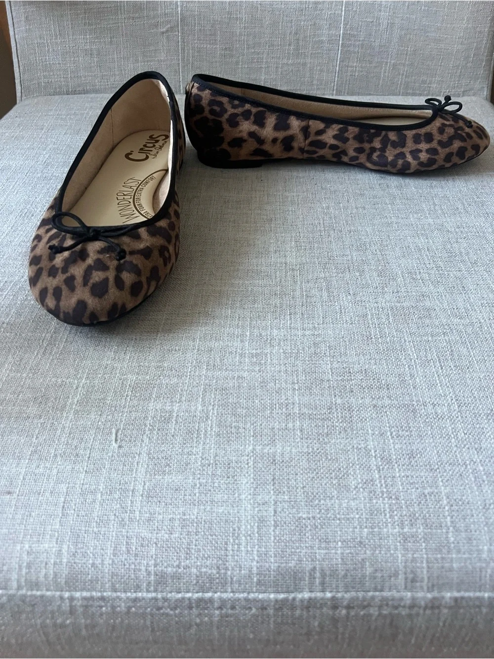 Circus by Sam Edelman women’s office casual Leopard Print Ballet Flats, size 9.5